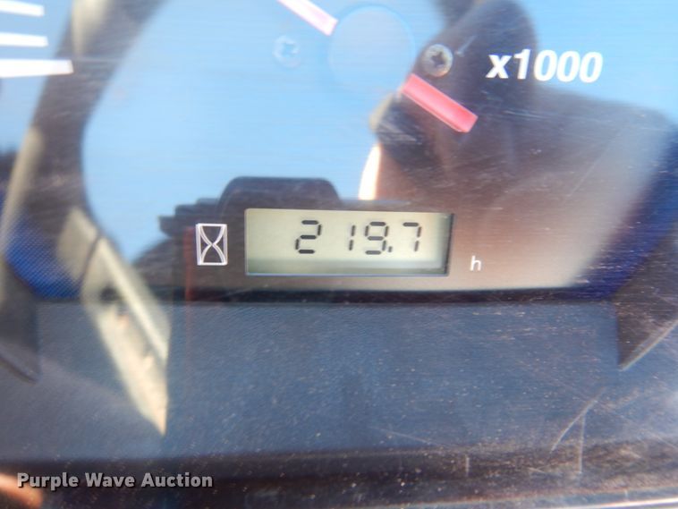 image for item JD9601 2019 Kubota L3301DT  MFWD tractor