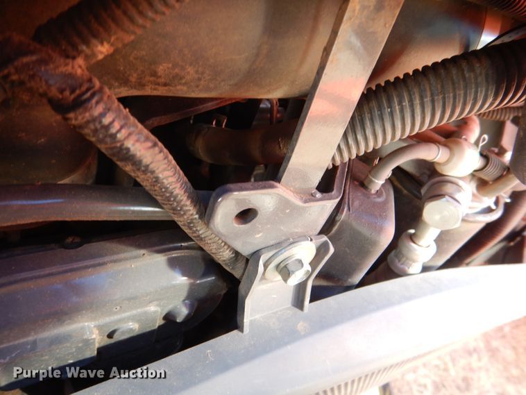 image for item JD9601 2019 Kubota L3301DT  MFWD tractor