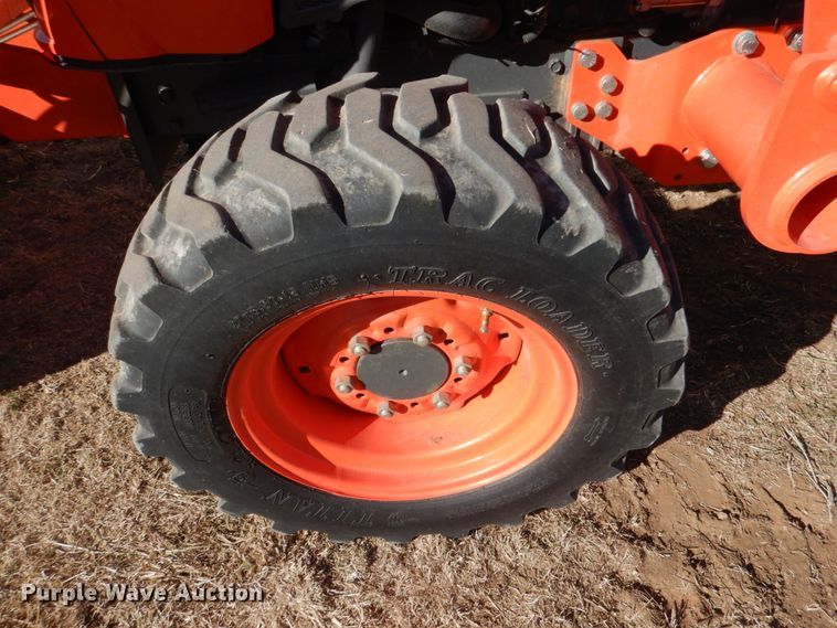 image for item JD9601 2019 Kubota L3301DT  MFWD tractor