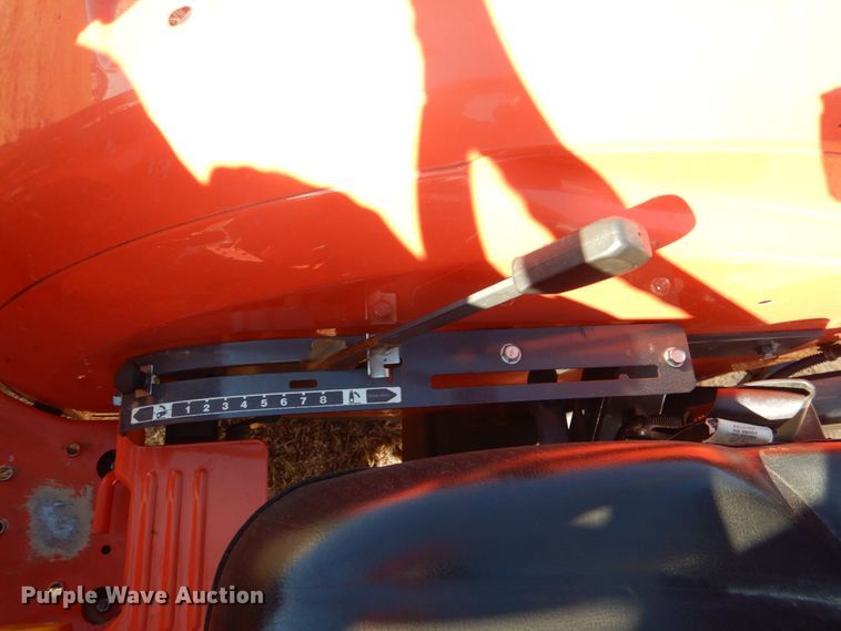 image for item JD9602 2019 Kubota L3301DT  MFWD tractor