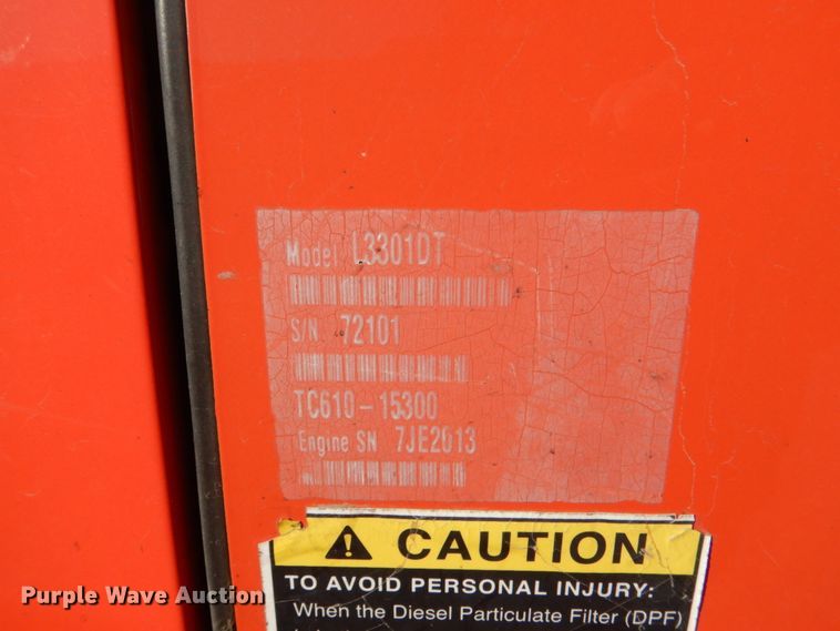 image for item JD9602 2019 Kubota L3301DT  MFWD tractor