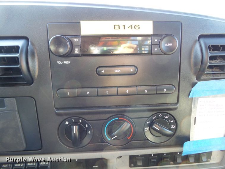 image for item DA7197 2006 Ford F450 Super Duty  brush fire truck