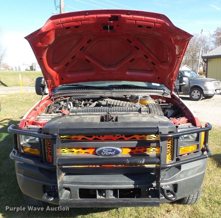 image for item DA7197 2006 Ford F450 Super Duty  brush fire truck