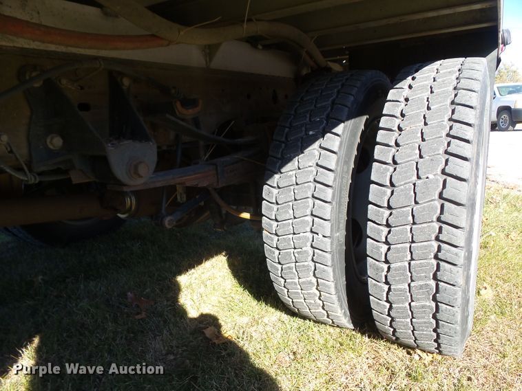 image for item DA7197 2006 Ford F450 Super Duty  brush fire truck