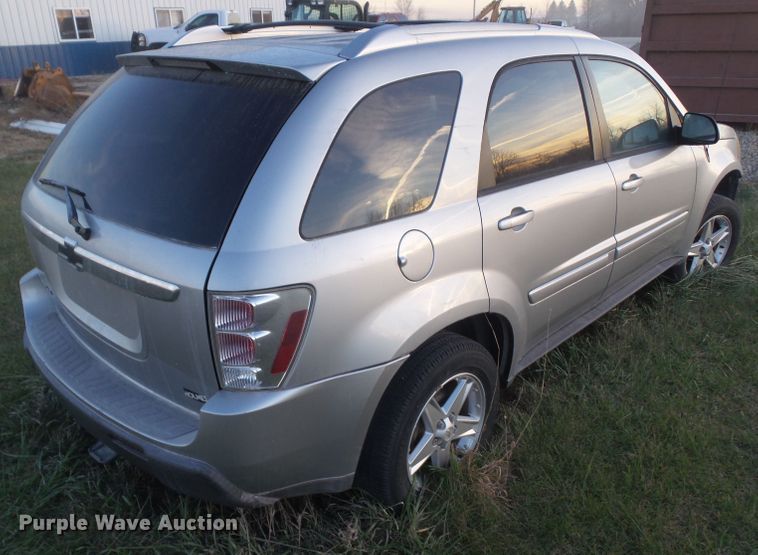 image for item DA7202 2005 Chevrolet Equinox LT  SUV