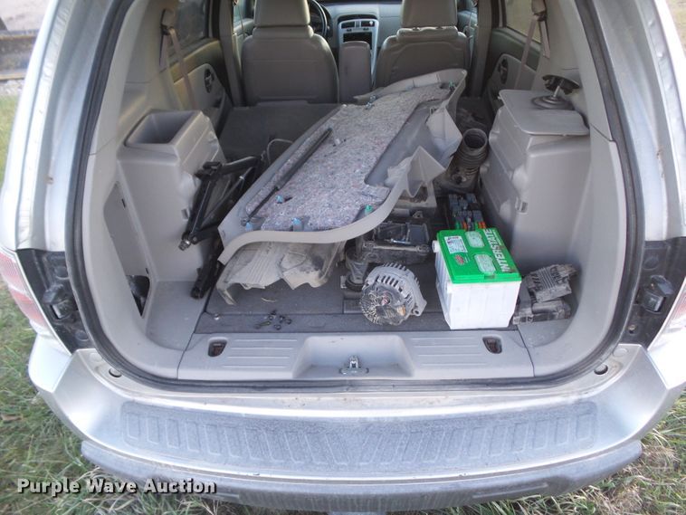 image for item DA7202 2005 Chevrolet Equinox LT  SUV