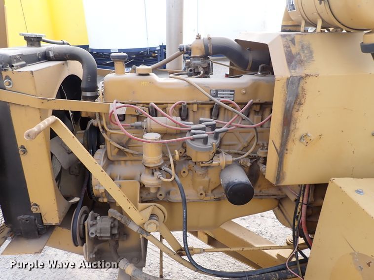 image for item DC4156 1989 Vermeer BC1250  wood chipper