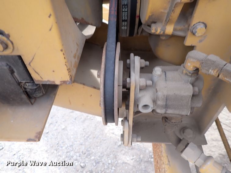 image for item DC4156 1989 Vermeer BC1250  wood chipper