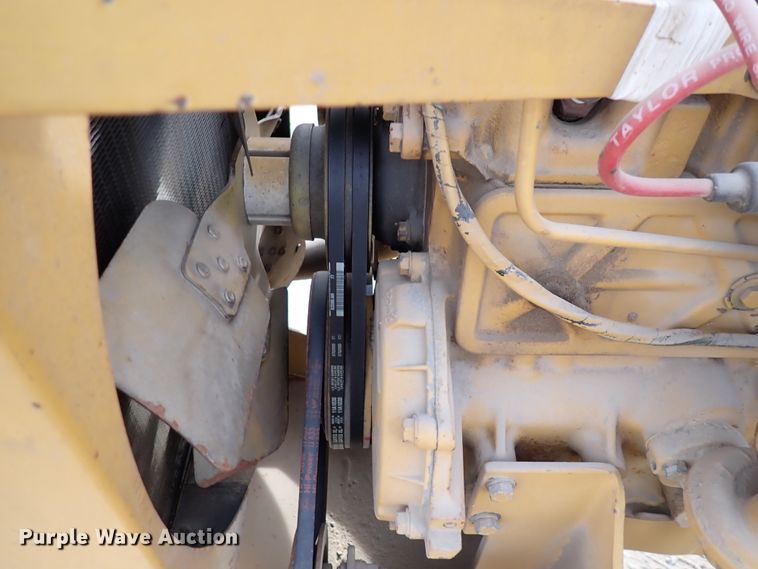 image for item DC4156 1989 Vermeer BC1250  wood chipper