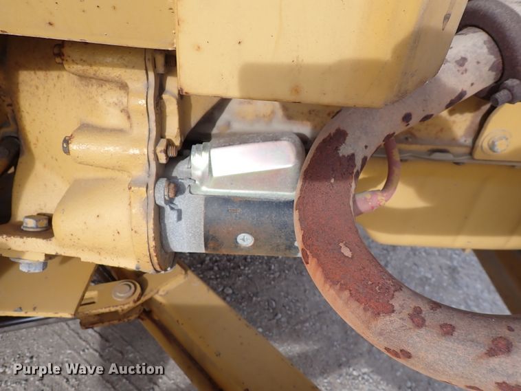 image for item DC4156 1989 Vermeer BC1250  wood chipper