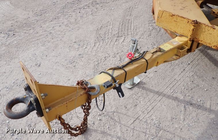 image for item DC4156 1989 Vermeer BC1250  wood chipper