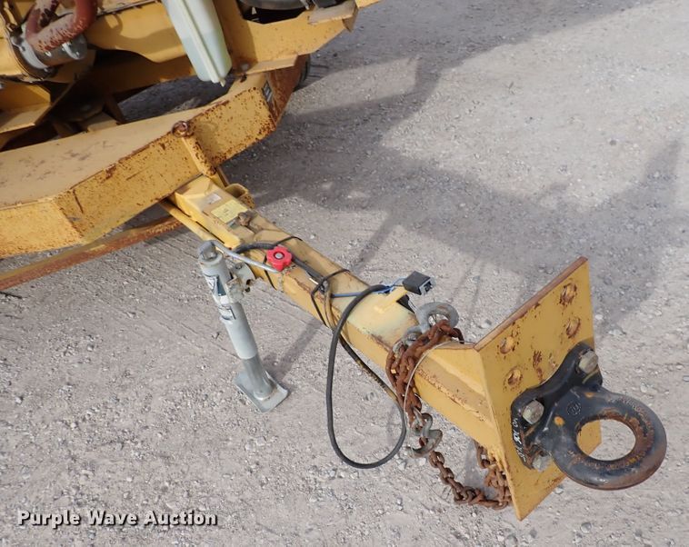 image for item DC4156 1989 Vermeer BC1250  wood chipper