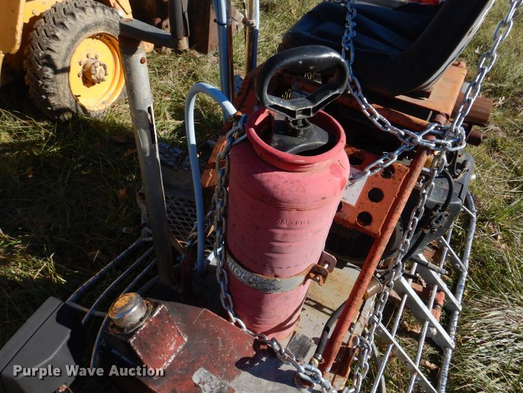 image for item DE7377 Razorback  power trowel