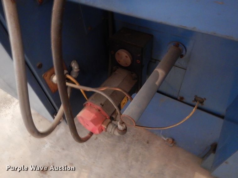 image for item DE7412 Acroloc AF15-32  vertical machining center