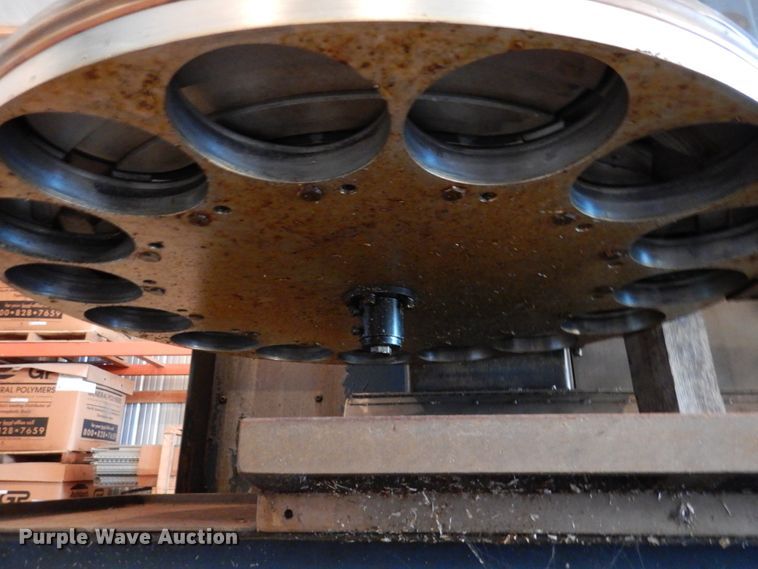 image for item DE7412 Acroloc AF15-32  vertical machining center