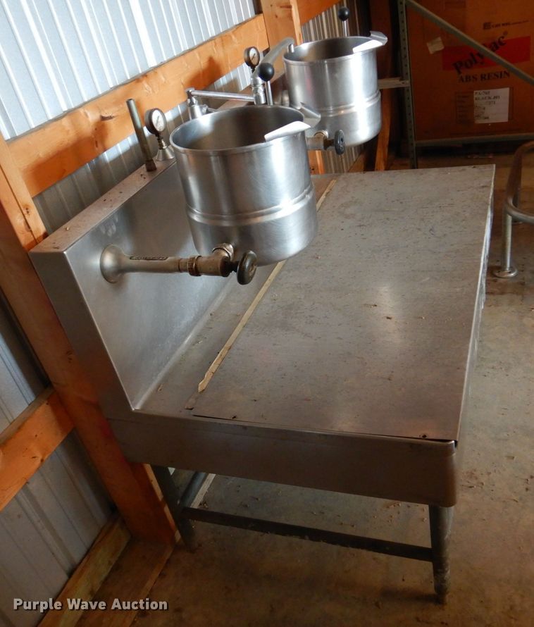 image for item DE7437 Restraunt equipment
