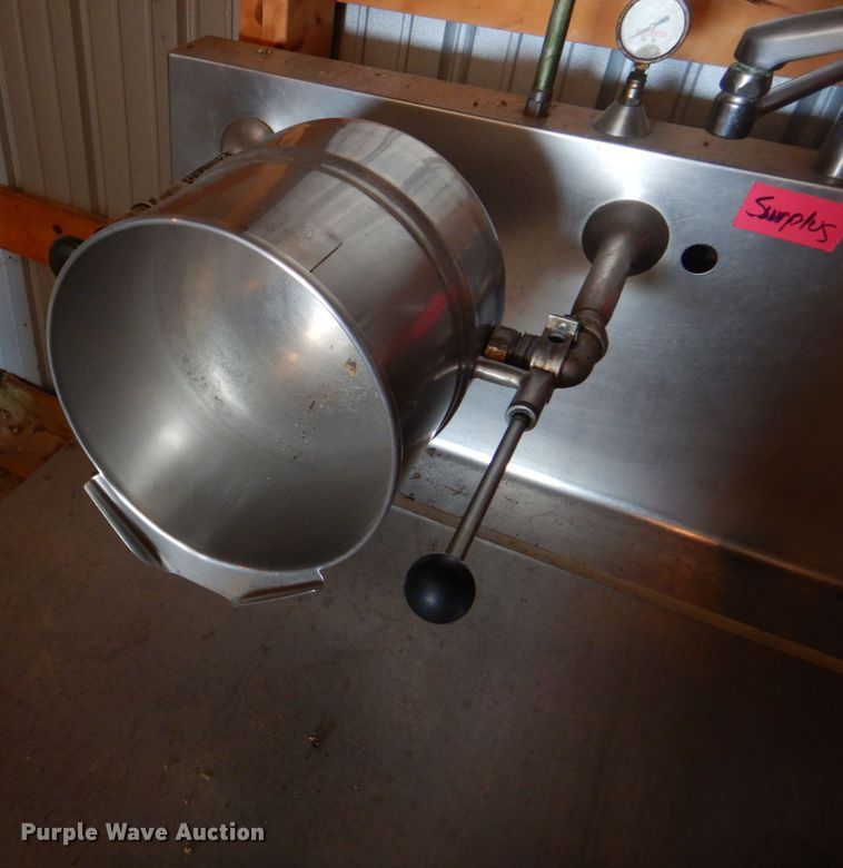 image for item DE7437 Restraunt equipment