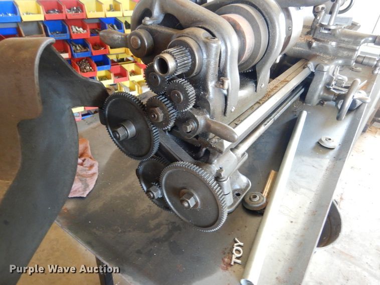 image for item DE7473 South Bend  lathe
