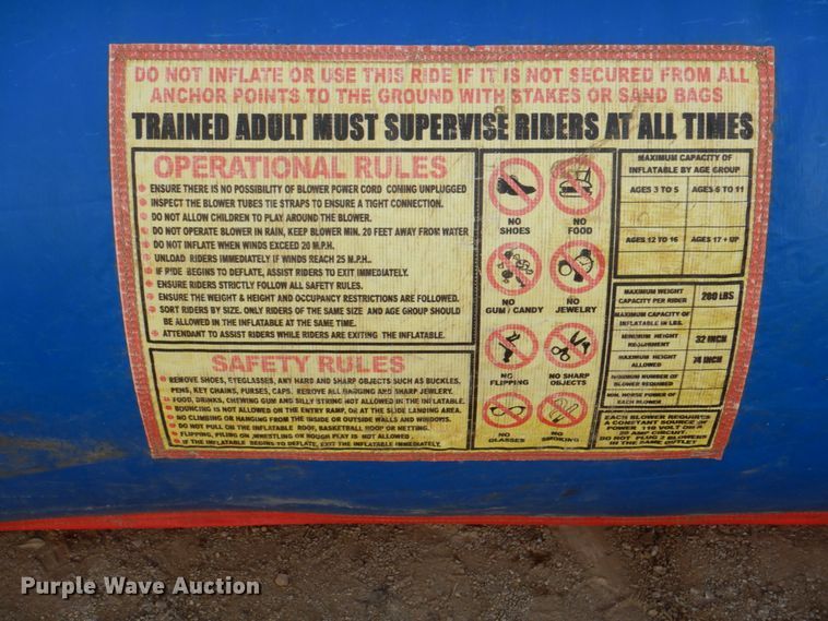 image for item DH7319 Bounce house