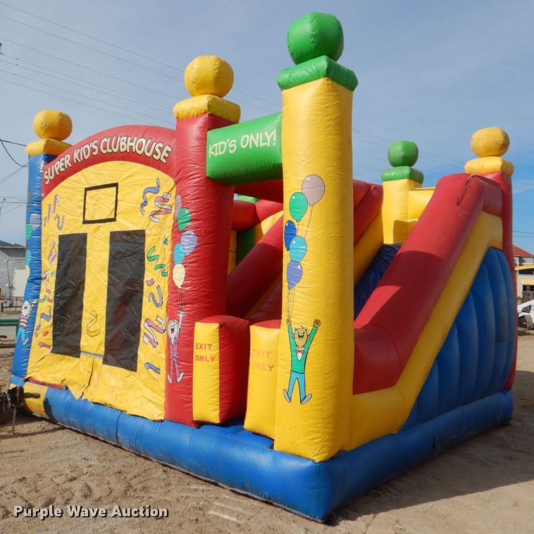 image for item DH7320 Super Kids Clubhouse bounce house