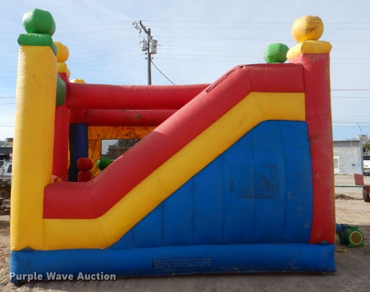 image for item DH7320 Super Kids Clubhouse bounce house