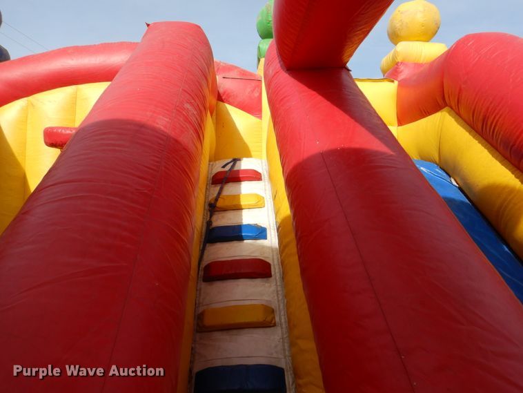 image for item DH7320 Super Kids Clubhouse bounce house