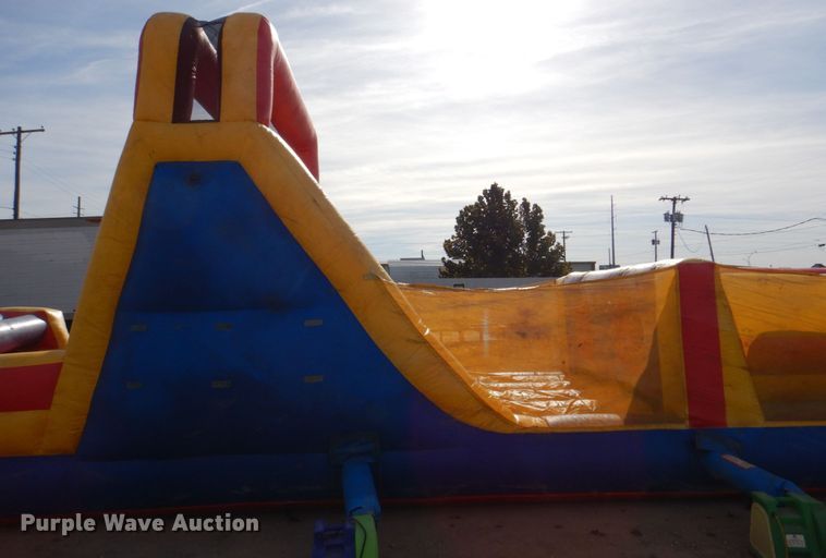 image for item DH7321 Obstacle course bounce house