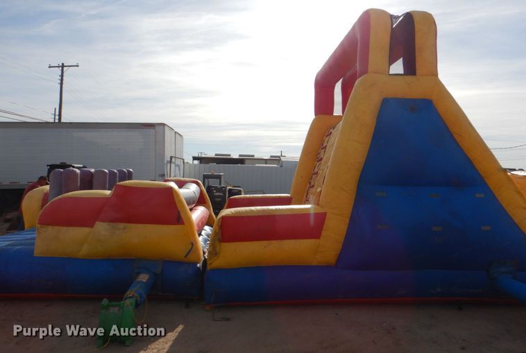 image for item DH7321 Obstacle course bounce house