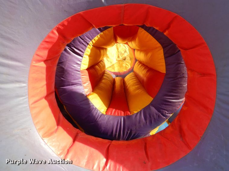image for item DH7321 Obstacle course bounce house
