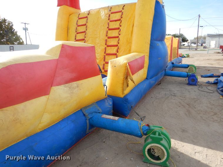image for item DH7321 Obstacle course bounce house