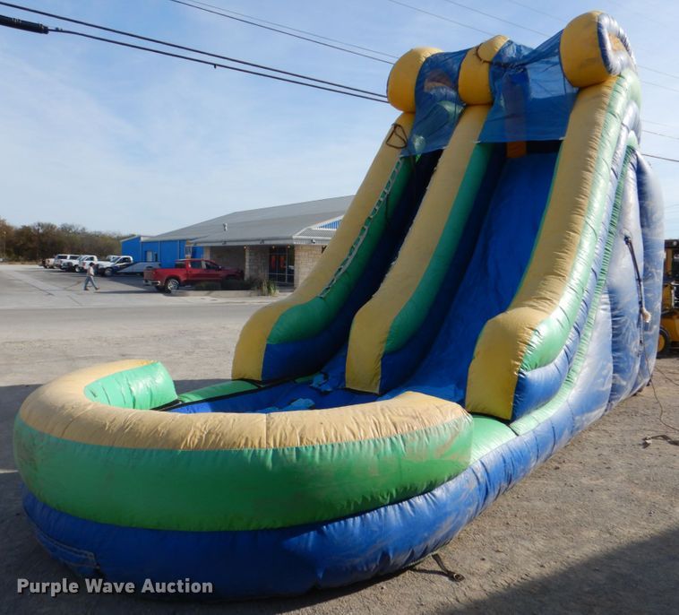 image for item DH7322 Slide bounce house