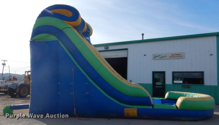 image for item DH7322 Slide bounce house