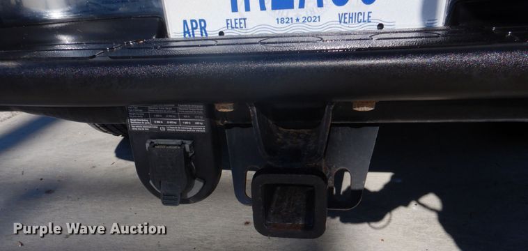 image for item DH8065 2005 Chevrolet Suburban 1500 LT  SUV