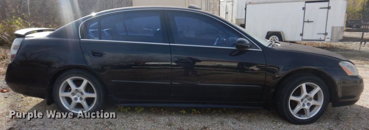 image for item DH8072 2003 Nissan Altima 3.5 SE