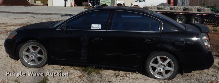 image for item DH8072 2003 Nissan Altima 3.5 SE