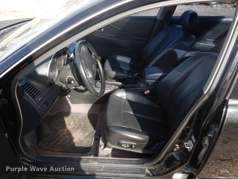 image for item DH8072 2003 Nissan Altima 3.5 SE