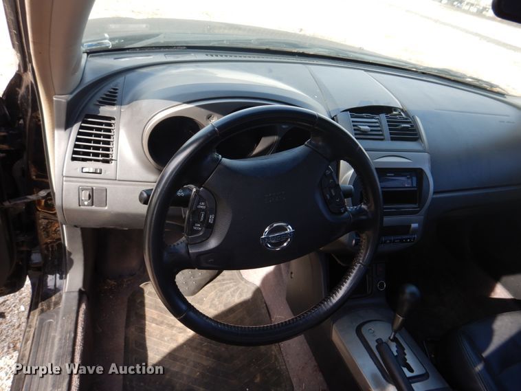 image for item DH8072 2003 Nissan Altima 3.5 SE