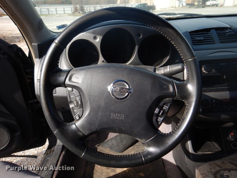 image for item DH8072 2003 Nissan Altima 3.5 SE