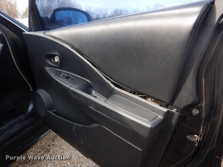 image for item DH8072 2003 Nissan Altima 3.5 SE