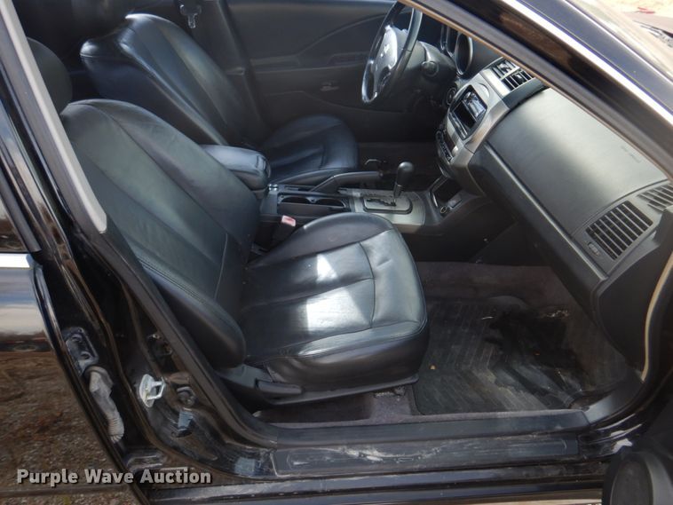 image for item DH8072 2003 Nissan Altima 3.5 SE