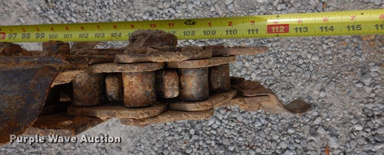 image for item DH8075 1973 Ditch Witch R40  trencher