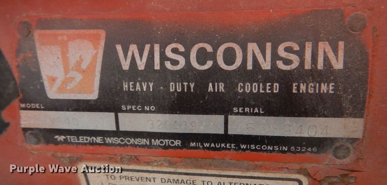 image for item DH8075 1973 Ditch Witch R40  trencher