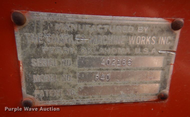 image for item DH8075 1973 Ditch Witch R40  trencher