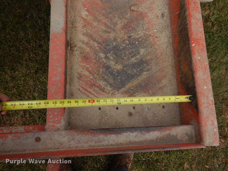 image for item DH8075 1973 Ditch Witch R40  trencher