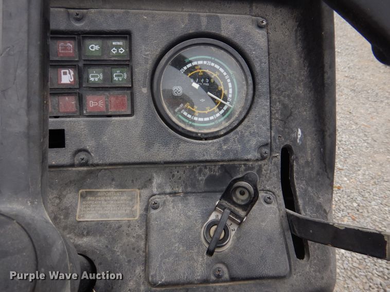 image for item DH8078 AGCO Allis 4650  tractor