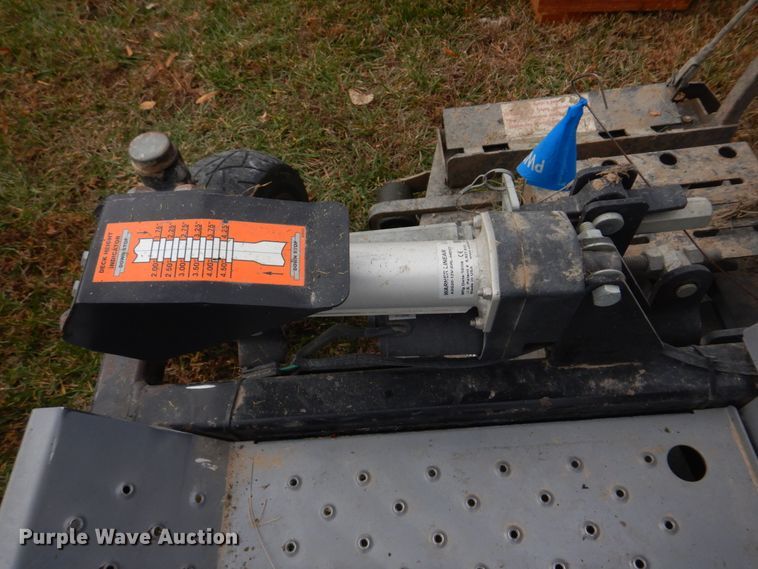 image for item DH8079 Dixie Chopper Silver Eagle HP  ZTR lawn mower