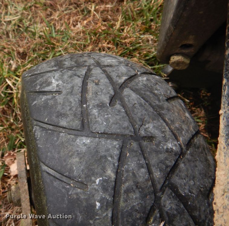 image for item DH8079 Dixie Chopper Silver Eagle HP  ZTR lawn mower