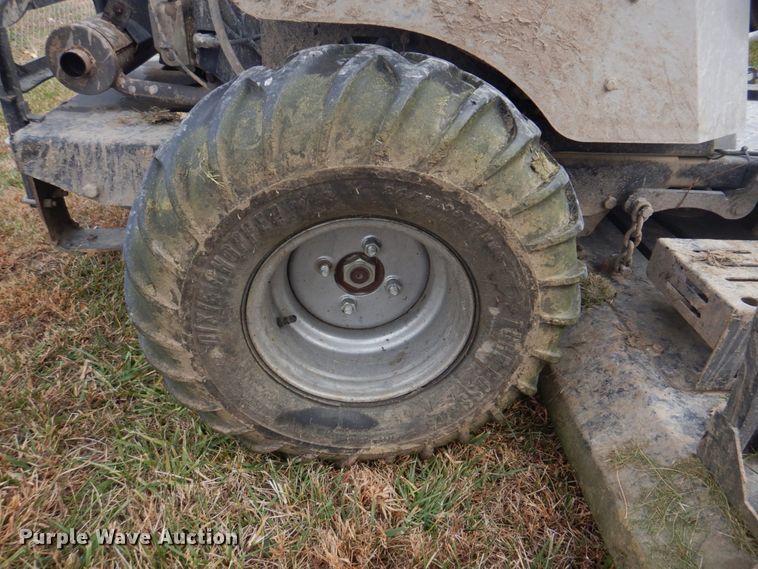 image for item DH8079 Dixie Chopper Silver Eagle HP  ZTR lawn mower