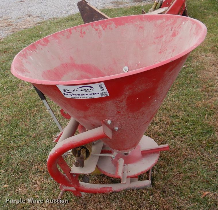 image for item DH8081 Agrex  spreader