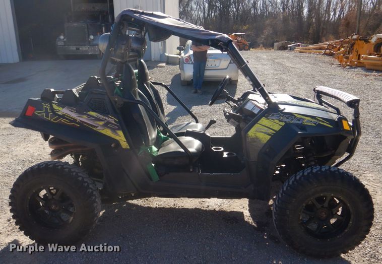 image for item DH8106 2013 Polaris RZR900XP  utility vehicle